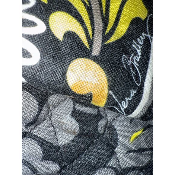 Vera Bradley Backpack Baroque pattern (retired pattern)
13x10 green black white - Picture 4 of 4